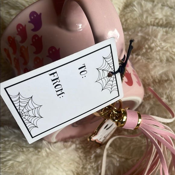 Pink Ghost Pattern Mug with Keychain - Picture 5 of 5